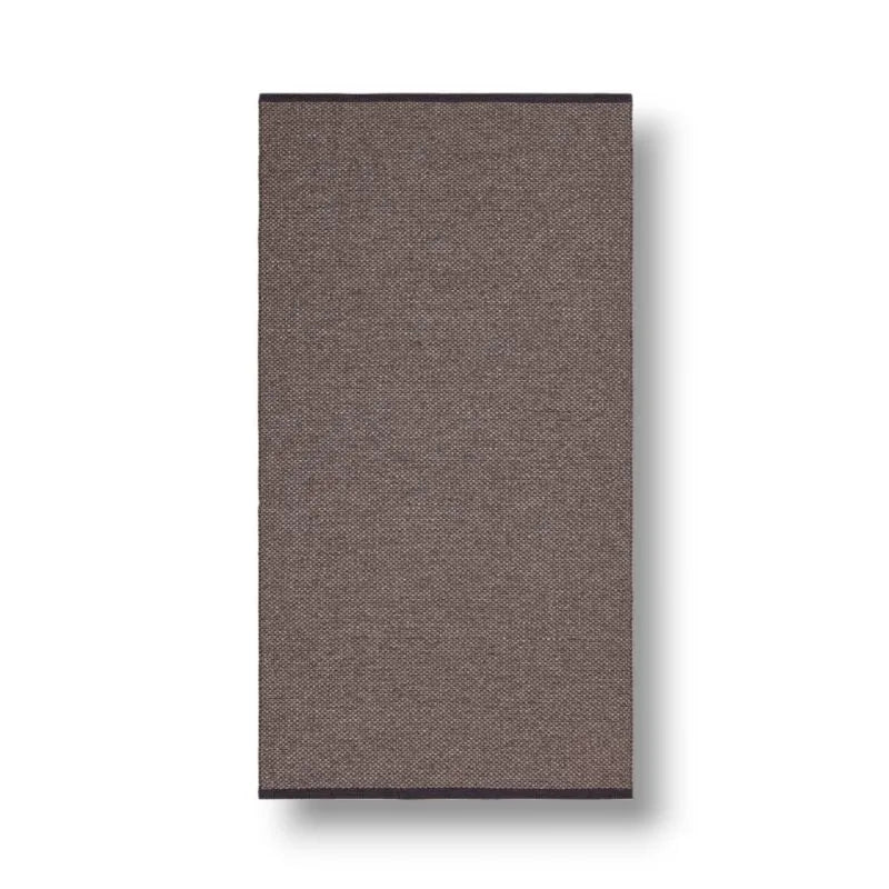 Estelle Plum carpet Horreds Mattan