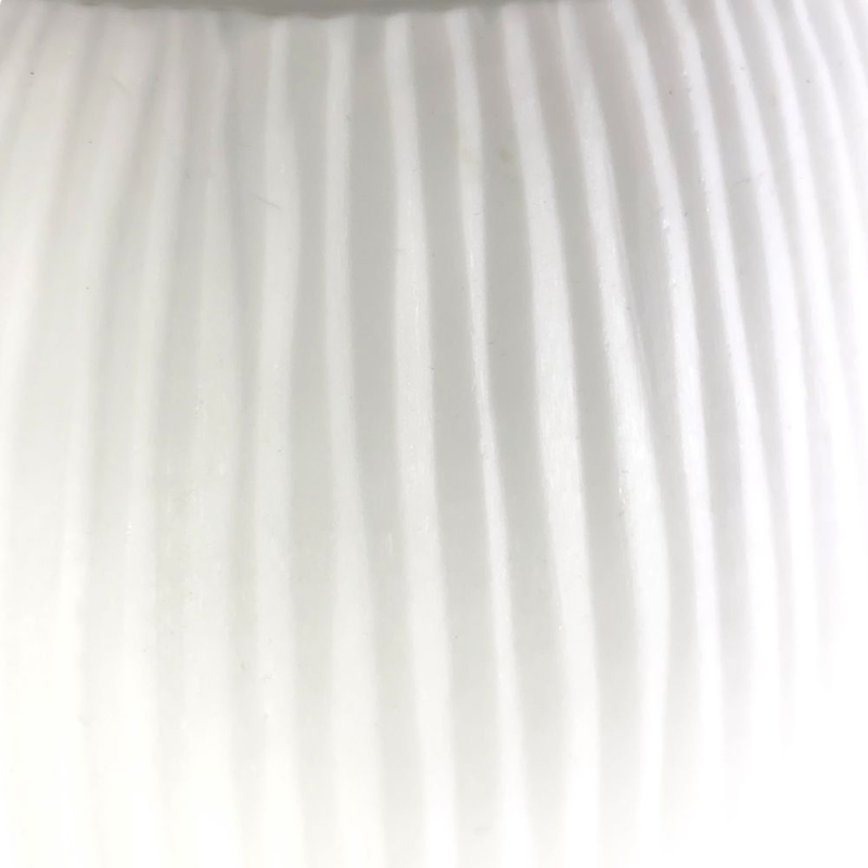 Guaxs vase Nagaa Opal White