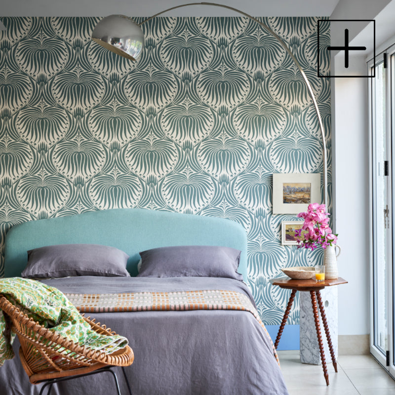 Lotus wallpaper Farrow & Ball