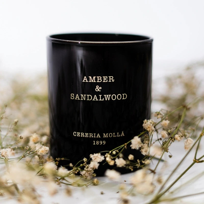Amber & Sandalwood scented candle